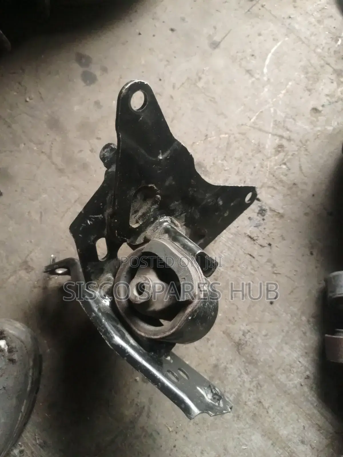 Ractis Gear Box Mounting