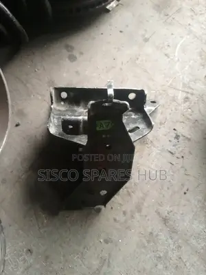 Ractis Gear Box Mounting