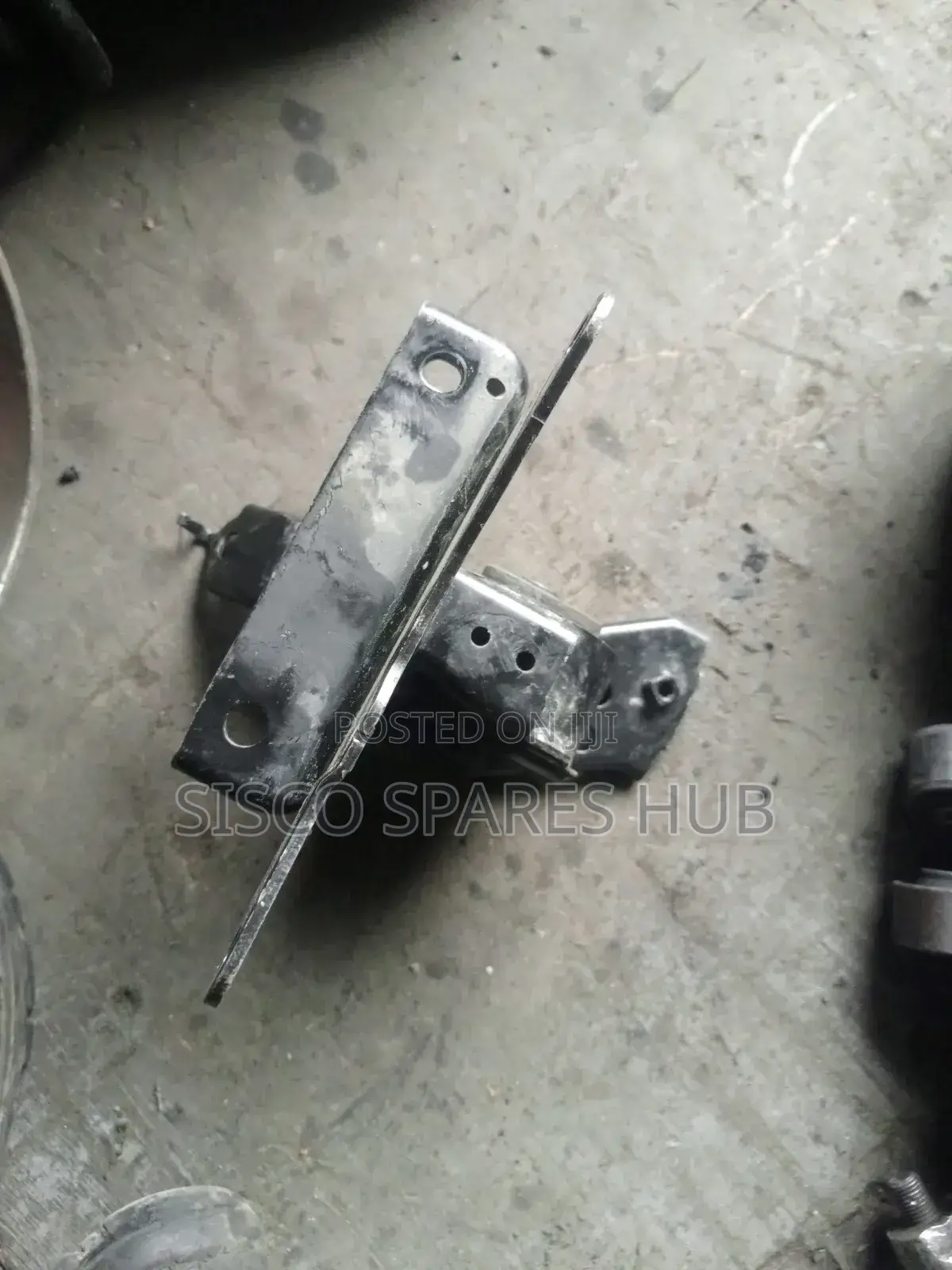 Ractis Gear Box Mounting