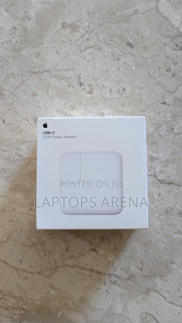 Apple 30w Usb-C Power Adapter - thumbnail 2