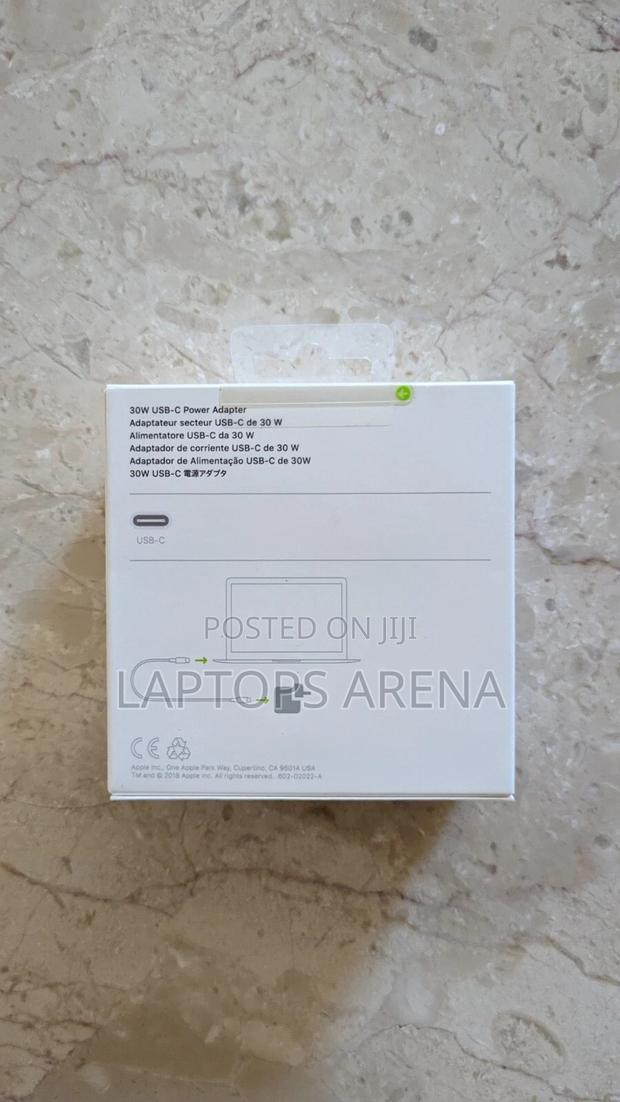 Apple 30w Usb-C Power Adapter - thumbnail 3