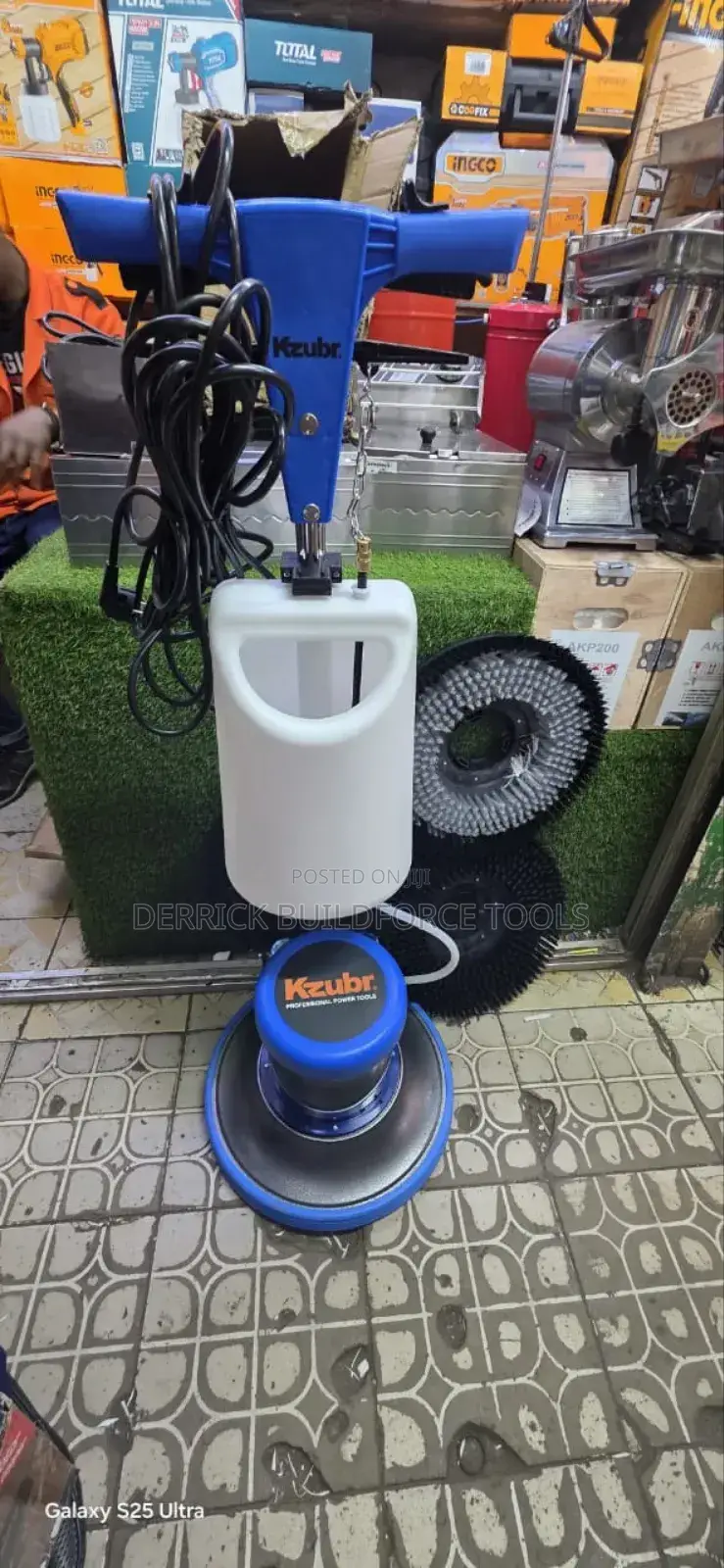 Kzubr Floor Scrubbing Machine 1100watts Has 3brushes