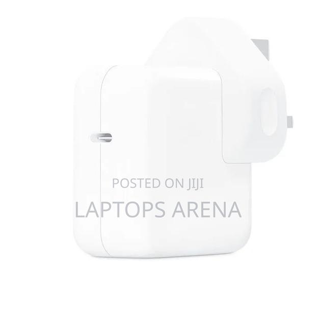 Apple 30w Usb-C Power Adapter - thumbnail 4