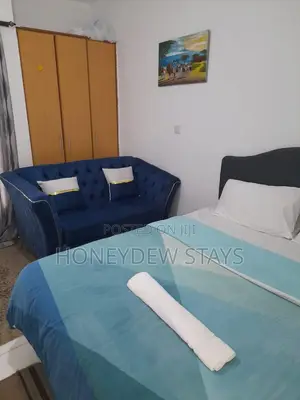 Fully Furnished Executive Studio at Signature Mall