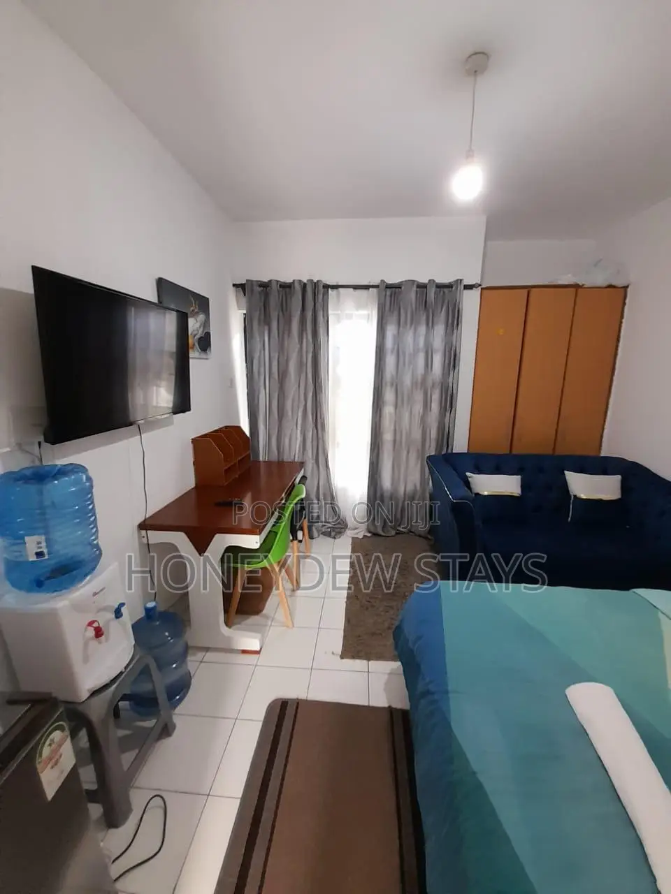 Fully Furnished Executive Studio at Signature Mall