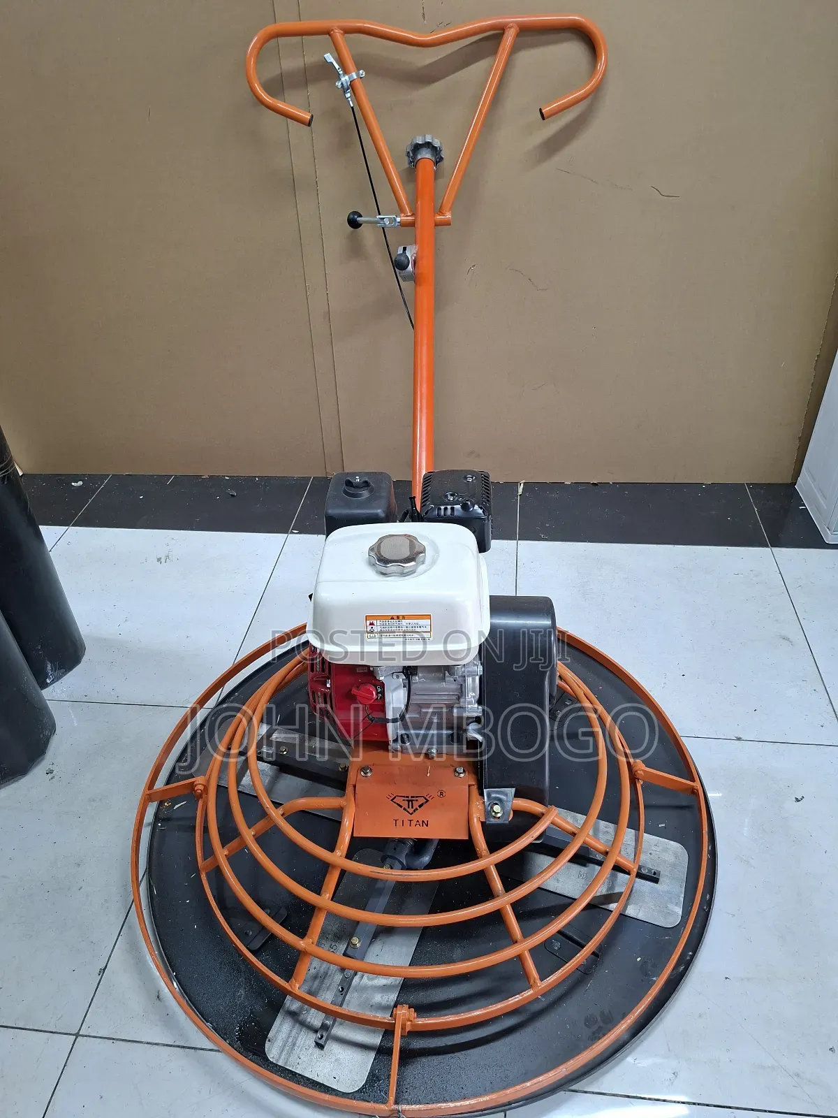 Helicopter Trowel / Powerfloating Machine .