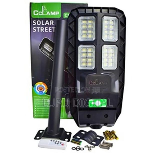 600watts Solar Streetlight With Motion Sensor - main view