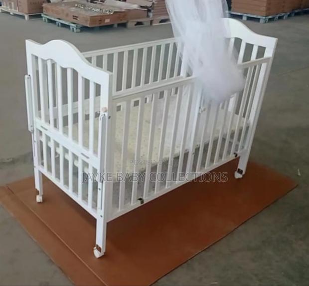 Wooden Baby Cot Bed With Mosquito Net + Side Table - thumbnail 6