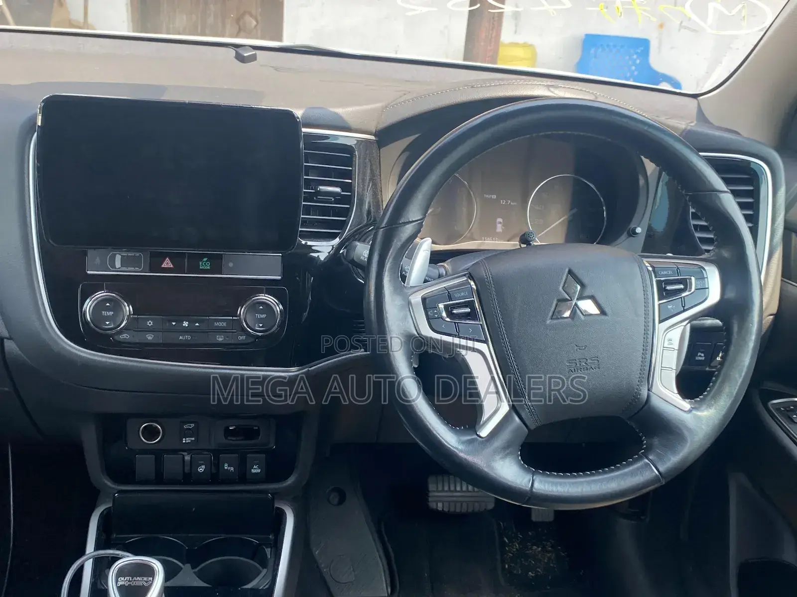 Mitsubishi Outlander 2018 White