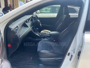 Toyota Harrier 2018 White