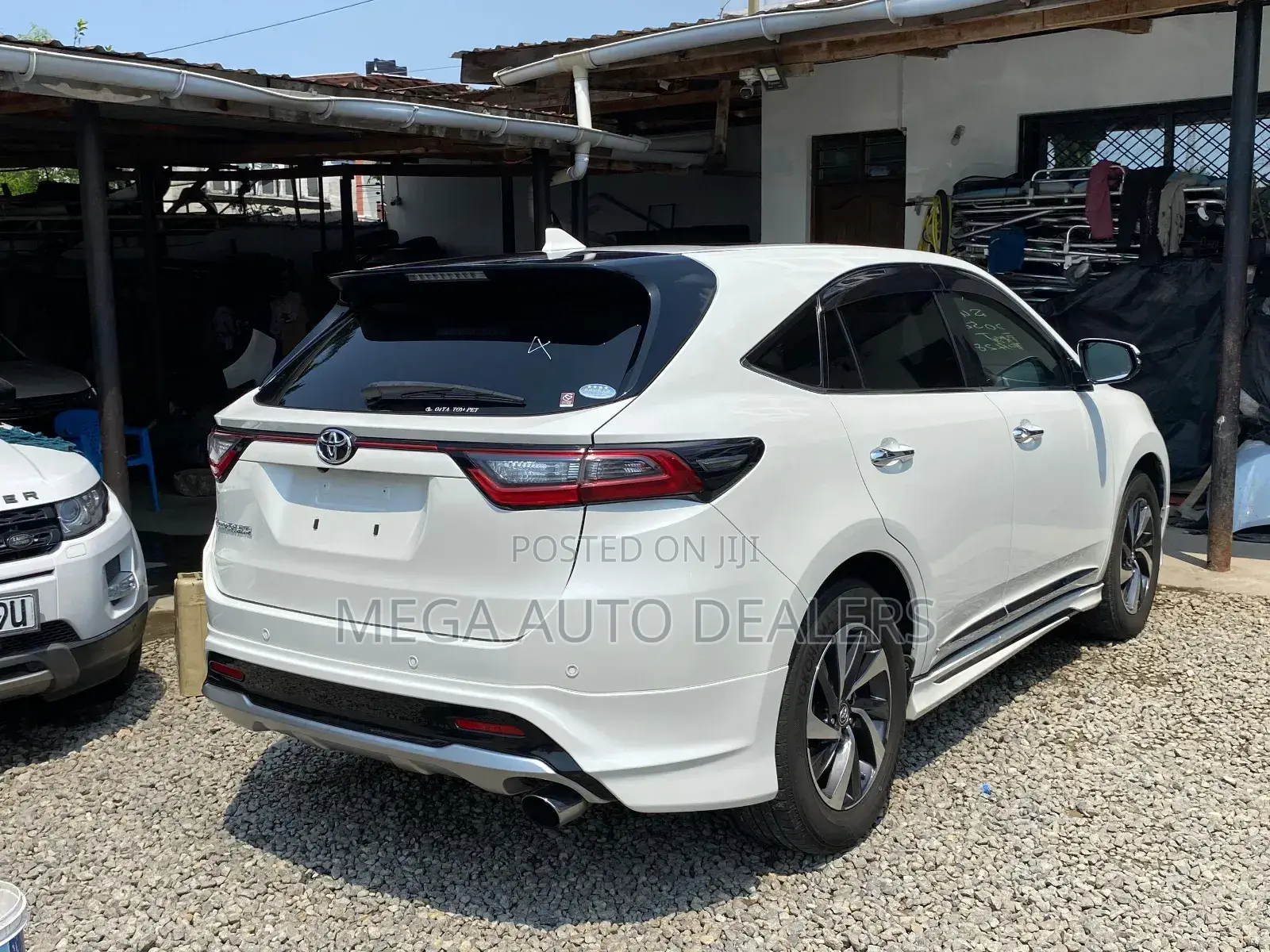 Toyota Harrier 2018 White