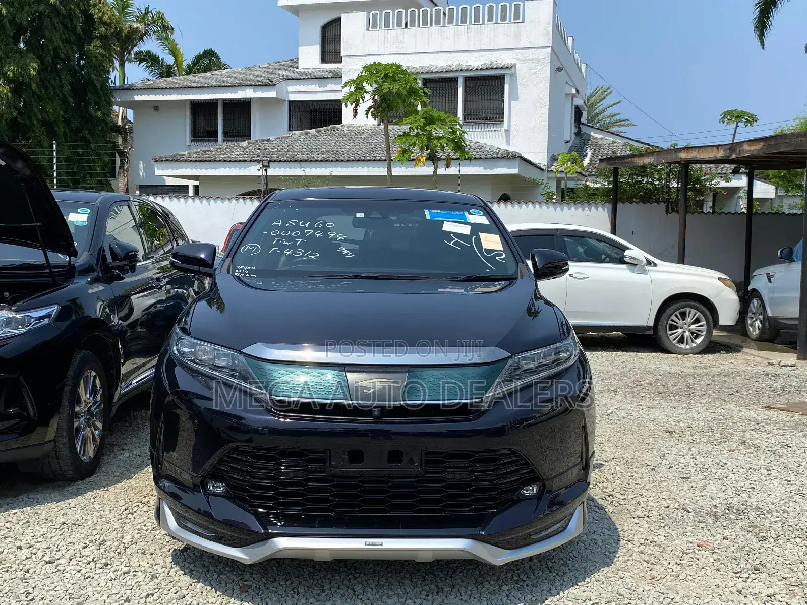 Toyota Harrier 2018 Black