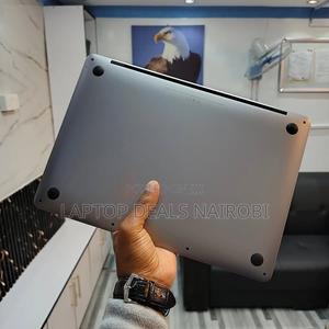 Laptop Apple MacBook Pro 8GB Intel Core i7 SSD 512GB - main view