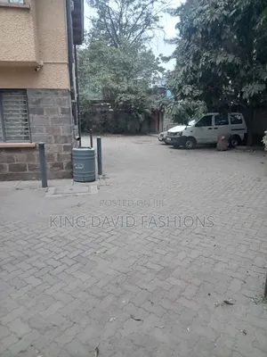 Corner Plot in Kilimani