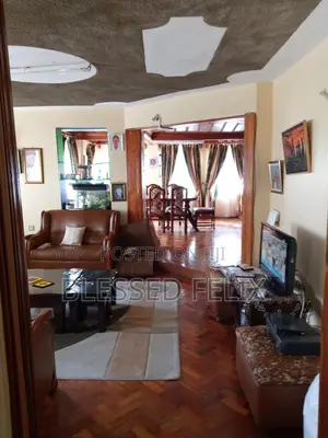 5bdrm Maisonette in Nkoroi for sale