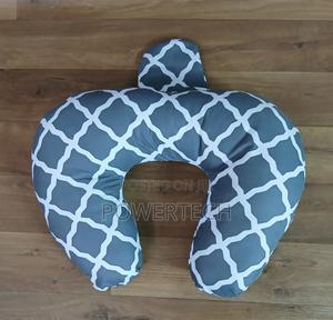 Nursing Pillow - thumbnail 2