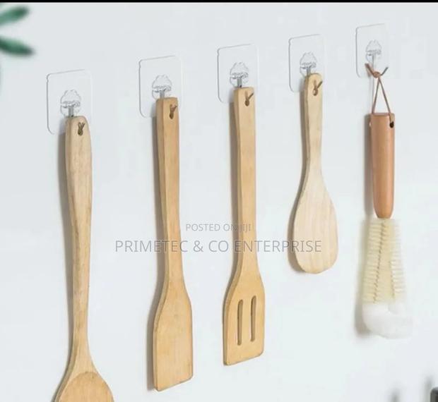 34 Piece Hooks