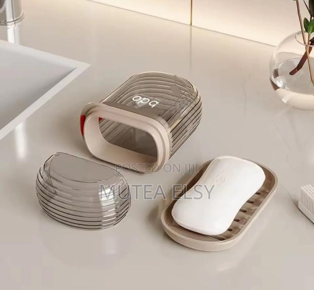 White Clear Portable Travel Soap Holders With Soap Case - thumbnail 4