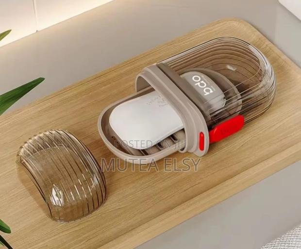 White Clear Portable Travel Soap Holders With Soap Case - thumbnail 6