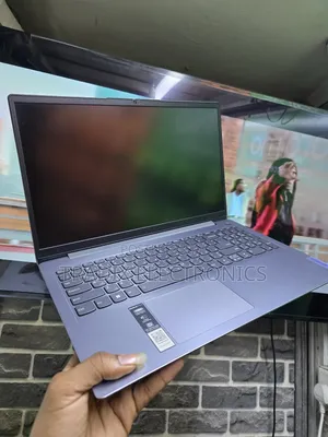 Laptop Lenovo Ideapad 3 8GB Intel Core i5 SSD 256GB
