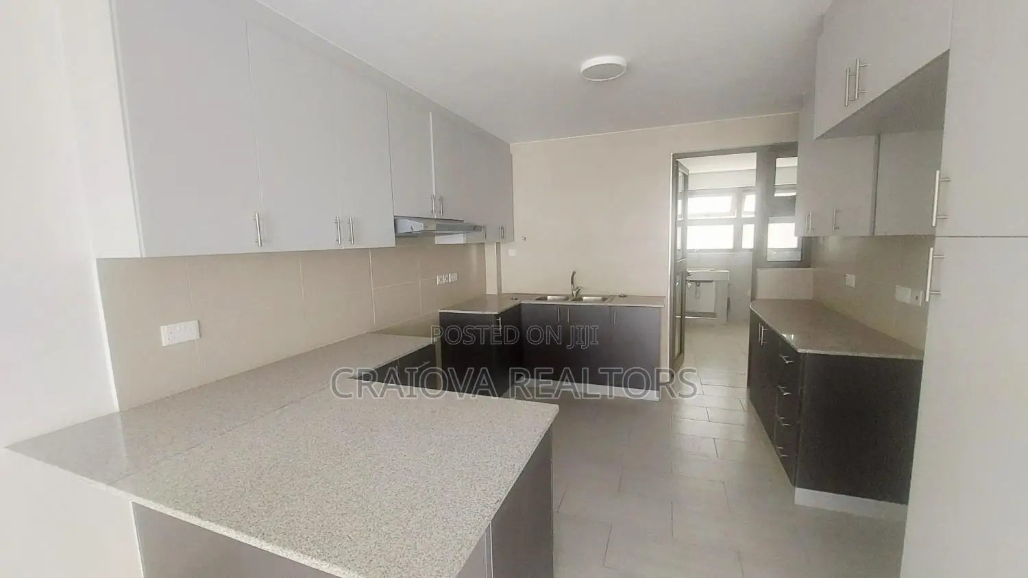 3bdrm Apartment in Lavington for sale