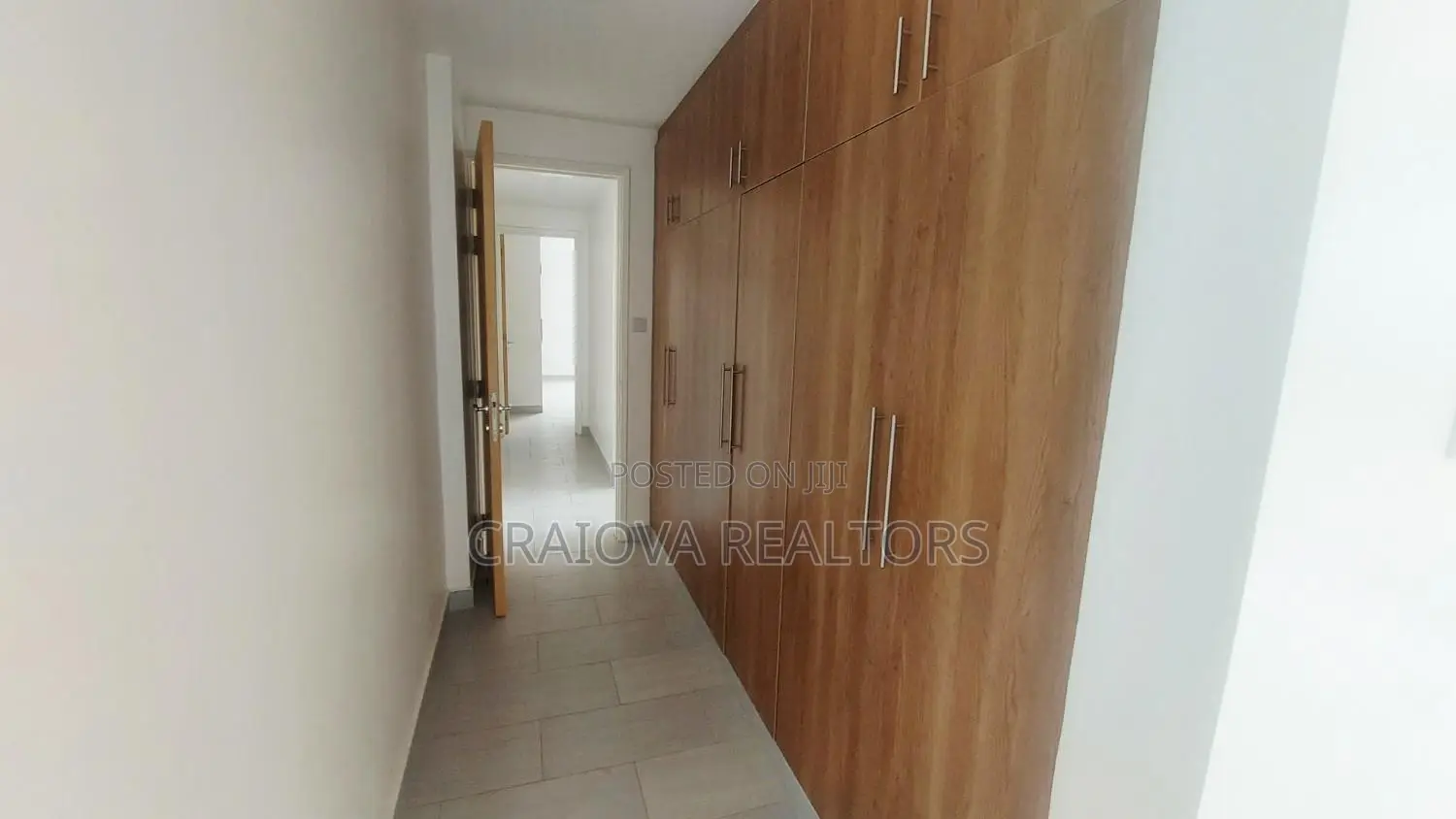 3bdrm Apartment in Lavington for sale