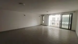3bdrm Apartment in Lavington for sale