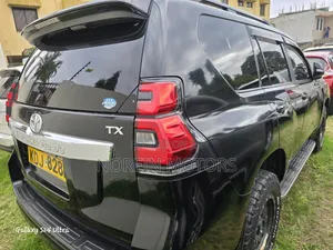 Toyota Land Cruiser Prado 2015 Black