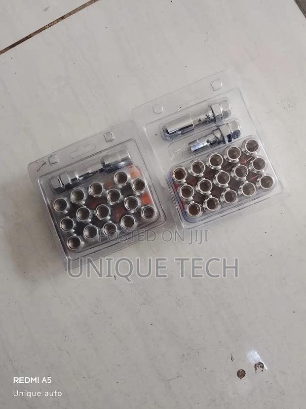 High Quality Allen Key Wheel Nuts 16pcs Full Set