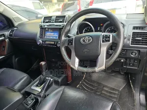 Toyota Land Cruiser Prado 2015 Black
