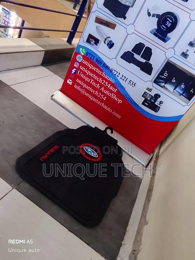Heavy Rubber Subaru Car Mat for Lasting Floor Coverage