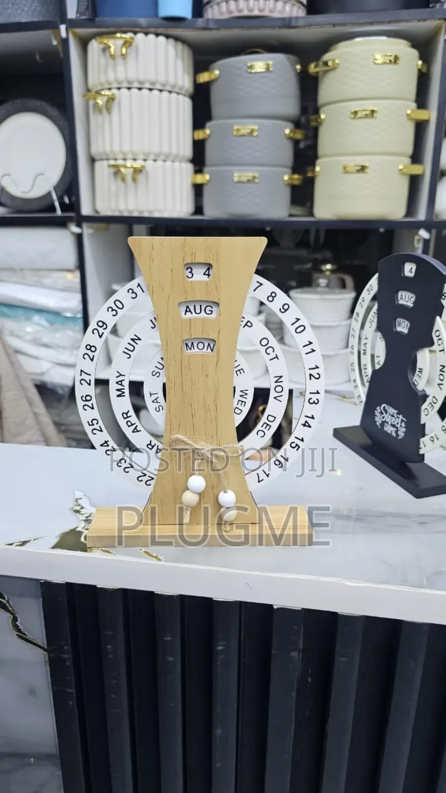 Creative Manual 360° Rotating Calendar