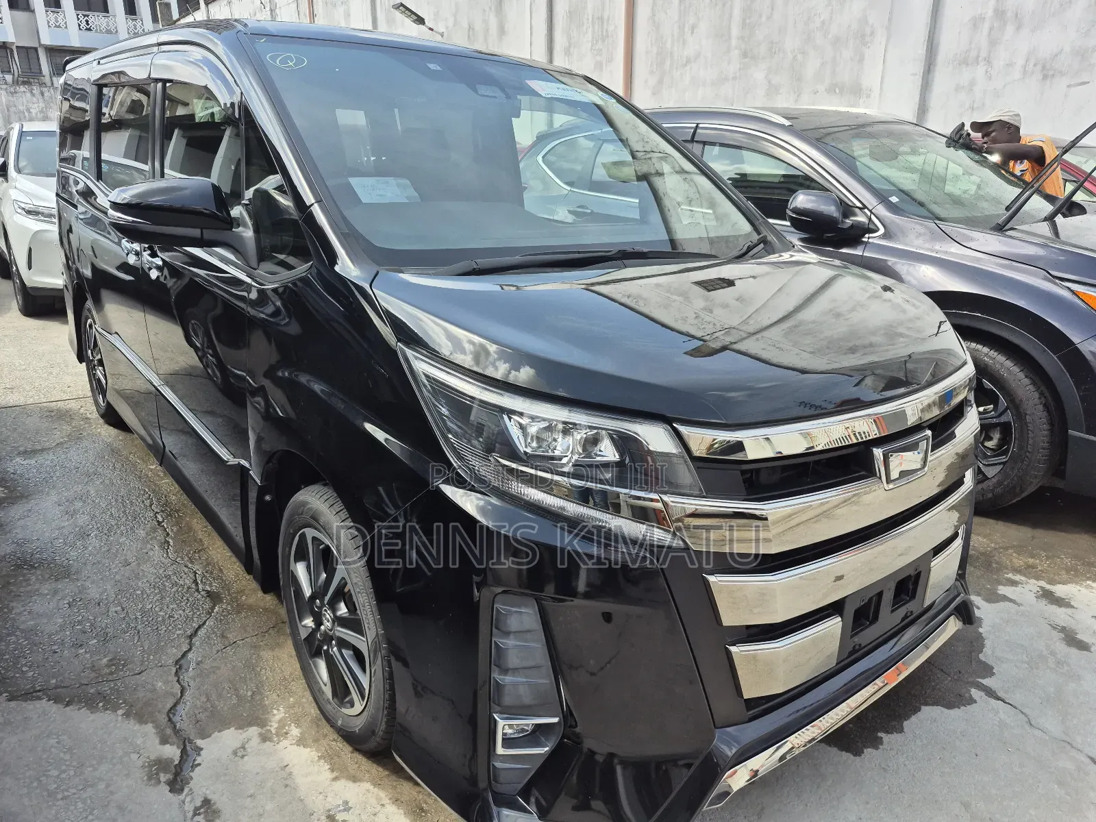Toyota Noah 2018 Black