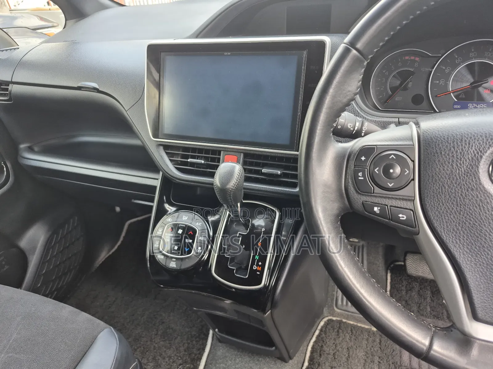 Toyota Noah 2018 Black