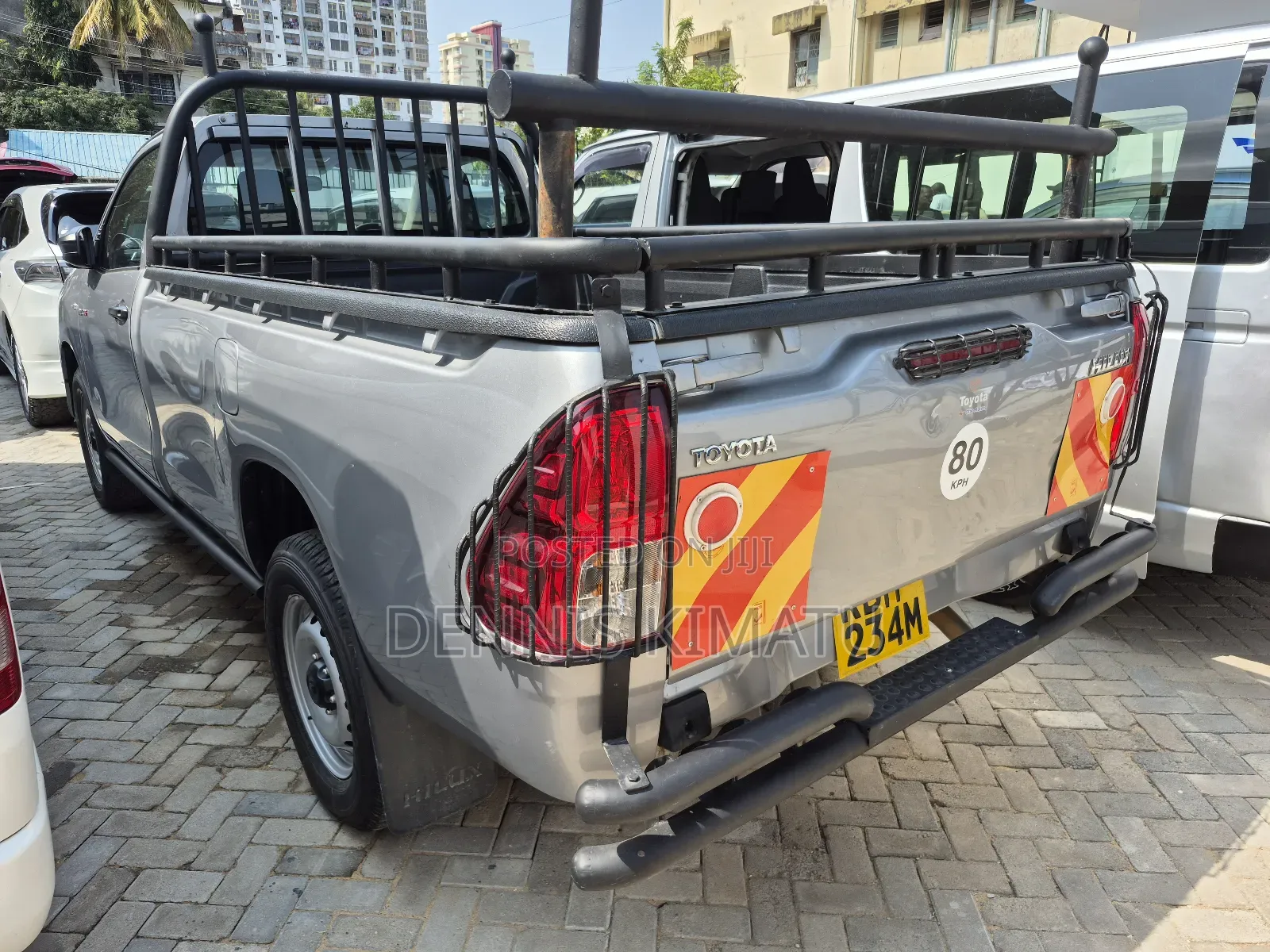 Toyota Hilux 2021 Silver