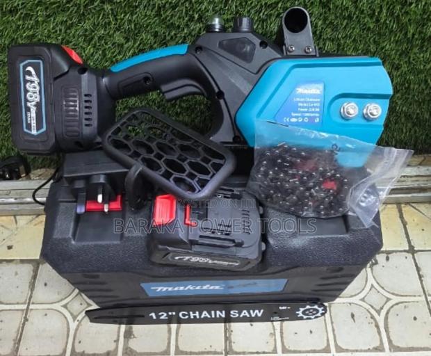 Makita Cordless Chainsaw - thumbnail 2