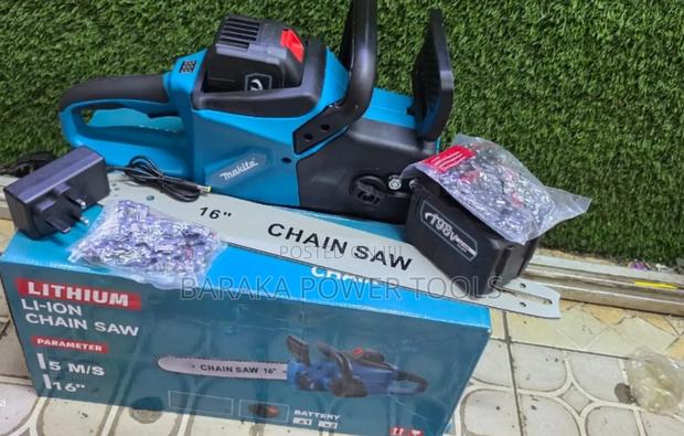 16" Cordless Chainsaw Makita - main view