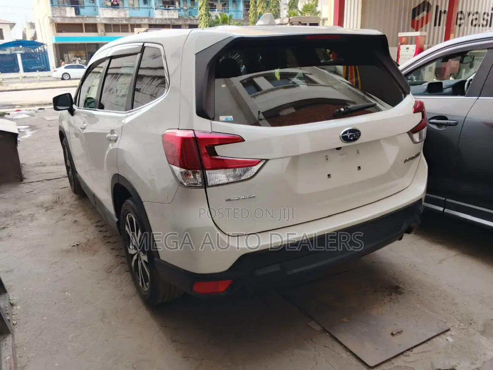 Subaru Forester 2019 White