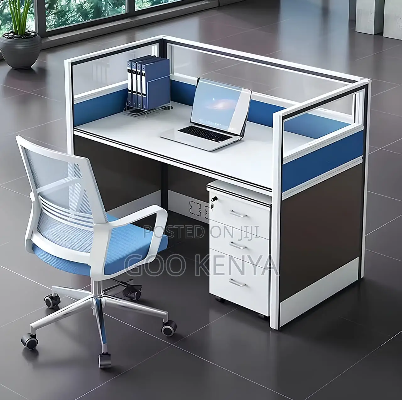 Office Workstation ; One - Way Modular Office Workstation