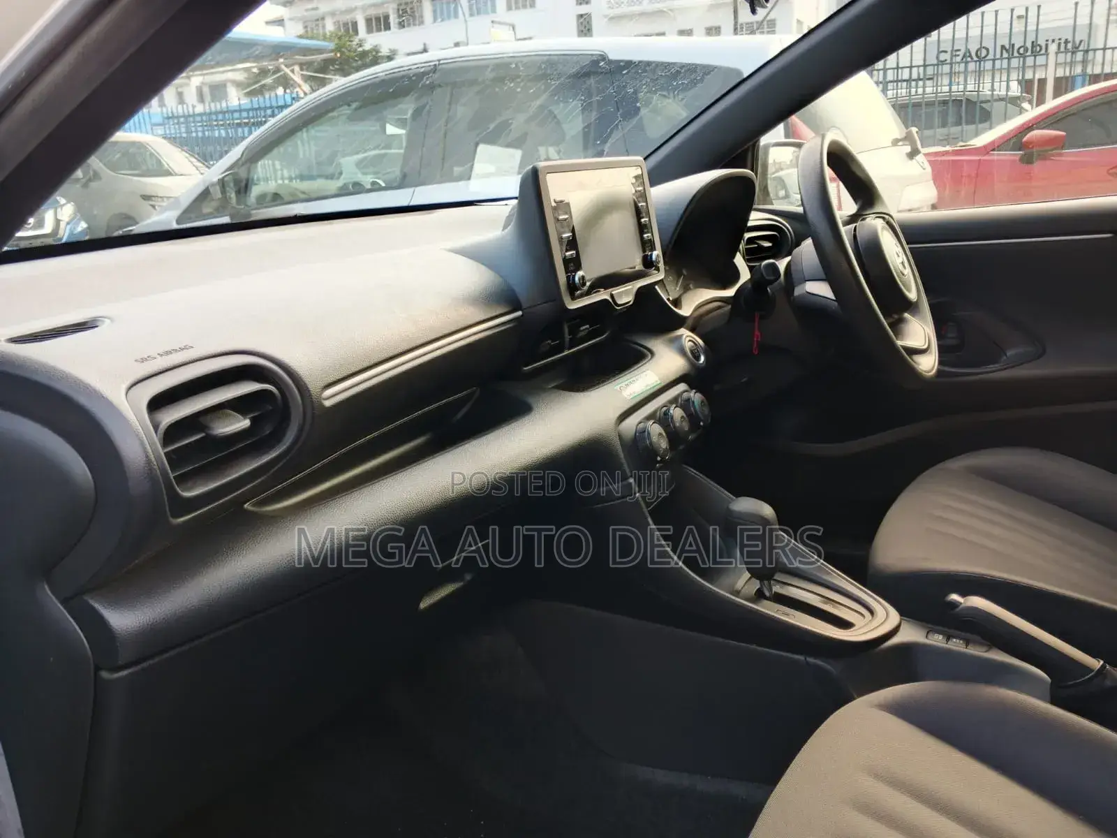 Toyota Yaris 2019 Gray