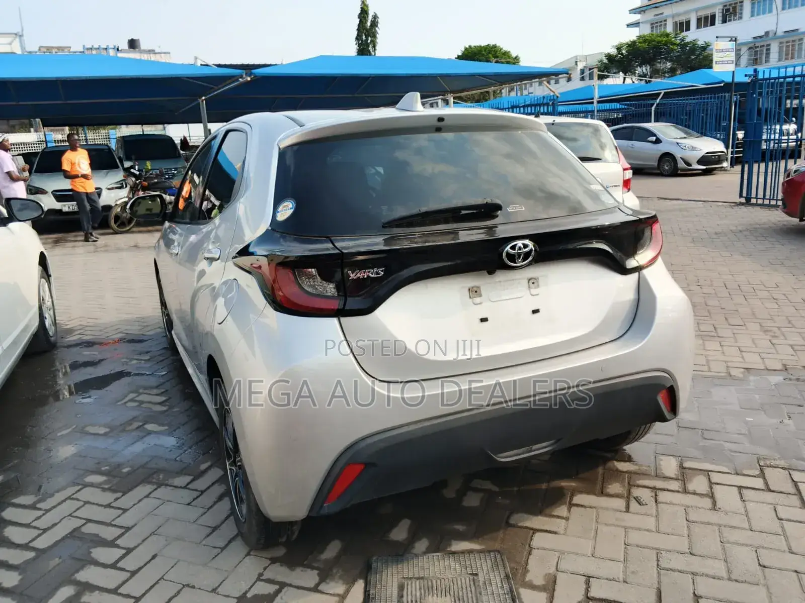 Toyota Yaris 2019 Gray