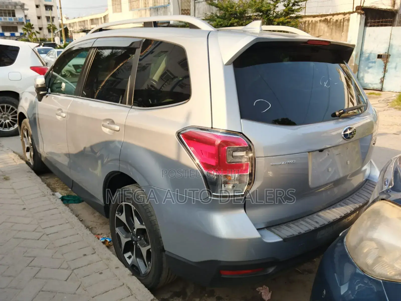 Subaru Forester 2018 Gray
