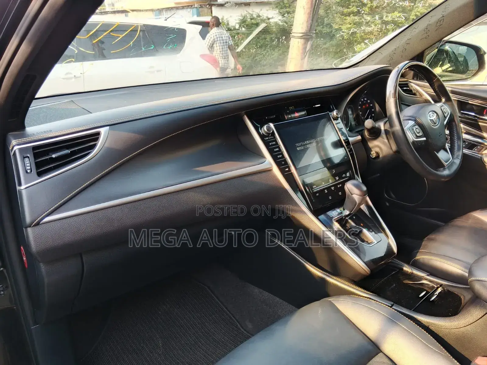 Toyota Harrier 2018 Black