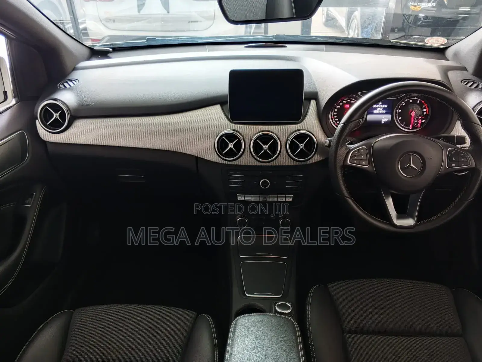 Mercedes-Benz B-Class 2018 White
