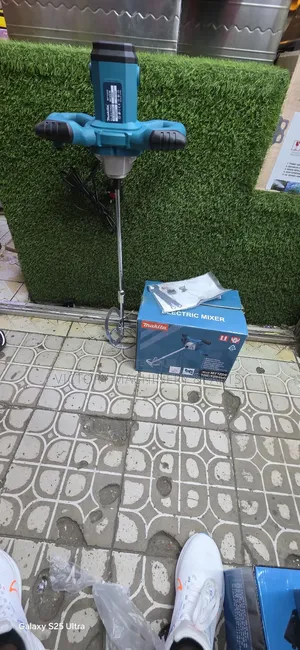 Makita Electric Mixer