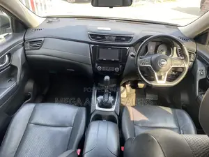 Nissan X-Trail 2018 Gray