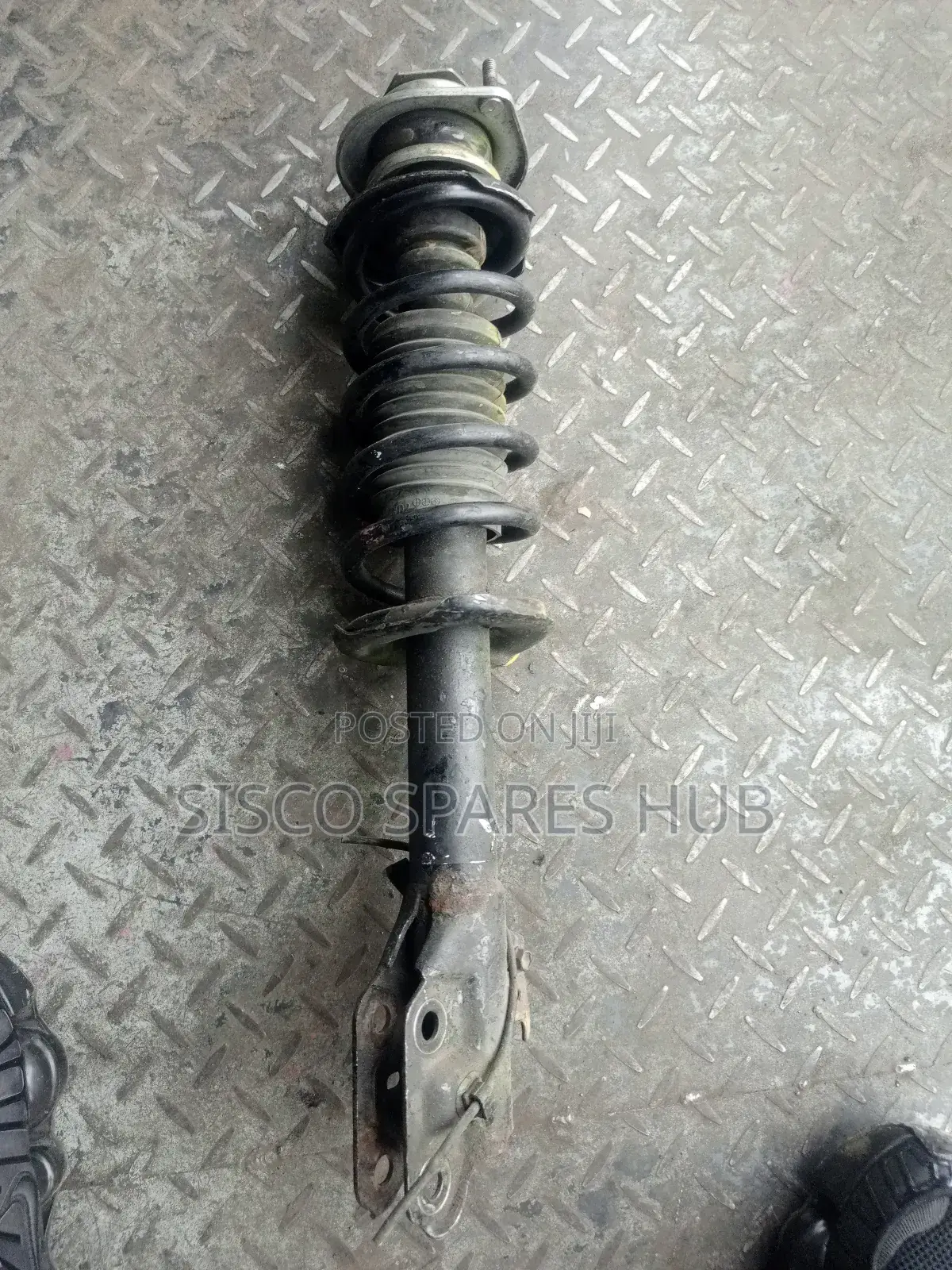 Shock Absorbers Daihatsu Mira