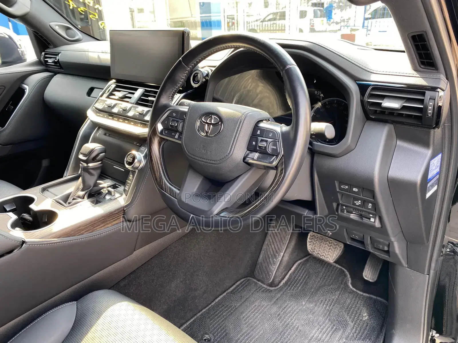 Toyota Land Cruiser 2022 Black