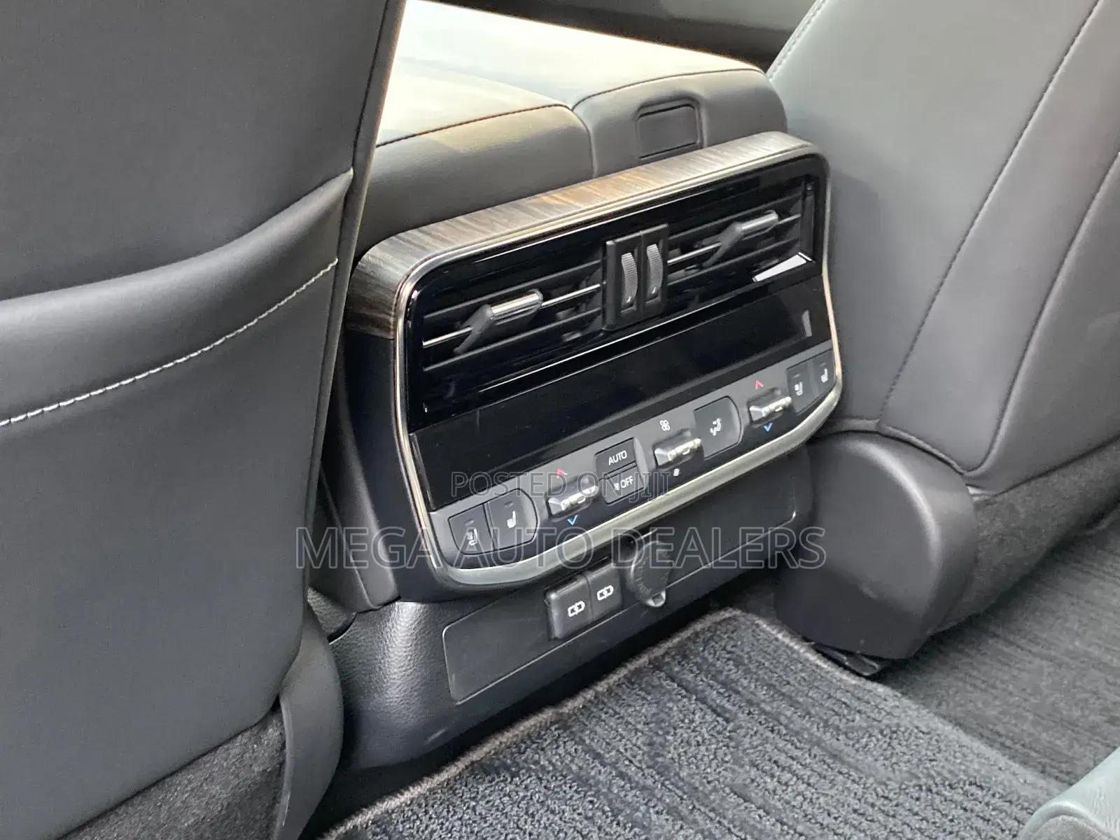 Toyota Land Cruiser 2022 Black