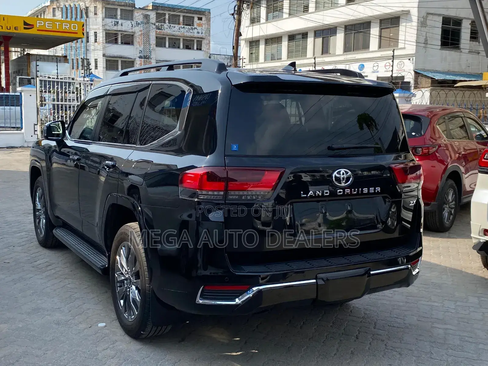 Toyota Land Cruiser 2022 Black